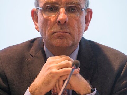 Minister van Justitie Koen Geens werkt aan een wetsvoorstel om de anonimiteit van politiemensen te beschermen.