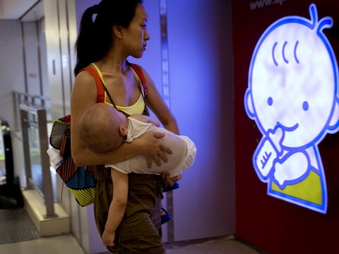 Tegen alle verwachtingen in, beviel de vrouw van een jongentje