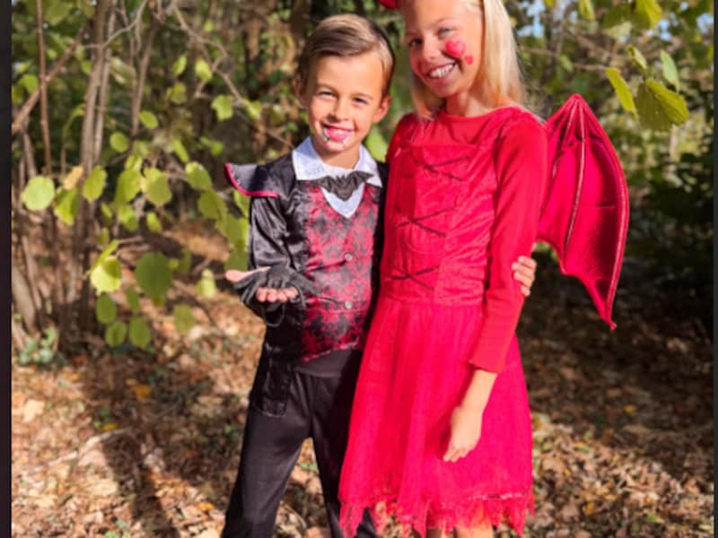 Marie en Boris al helemaal klaar voor Halloween!