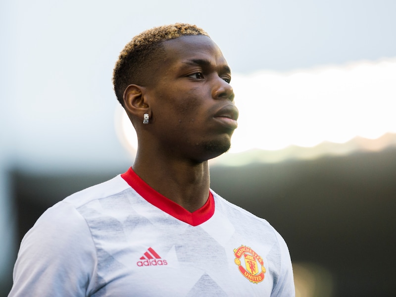FIFA onderzoekt monstertransfer van Frans goudhaantje Paul Pogba naar Manchester United