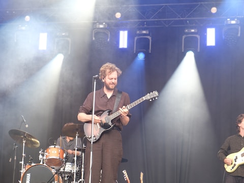 The Radar Station opent Maanrock op de Grote Markt.
