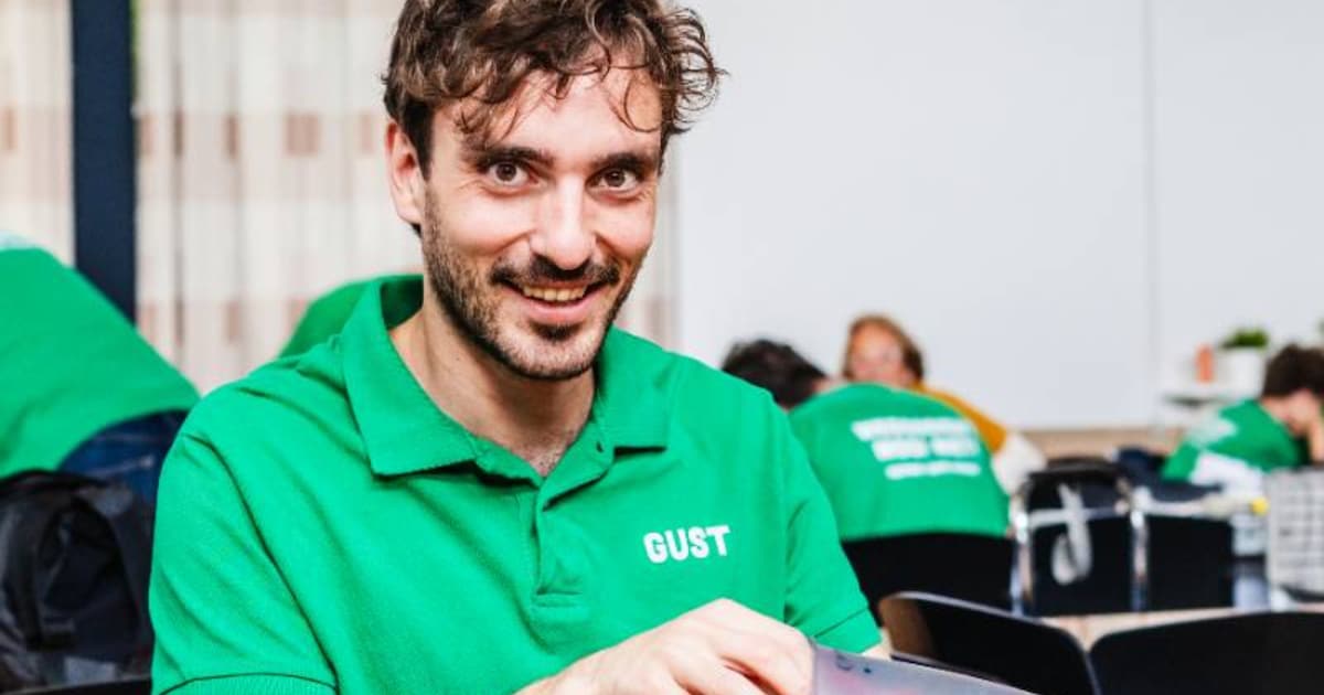 “Studenten moeten hun spullen niet weggooien”: eerste Repair Café bij Villa Basta