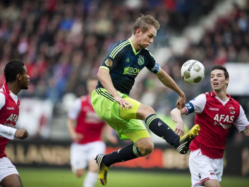 Siem de Jong was met twee doelpunten erg belangrijk bij Ajax.