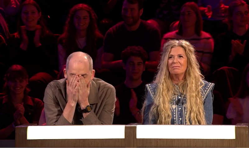 Jonas Geirnaert en Barbara Sarafian in de jury van 'De slimste mens'.