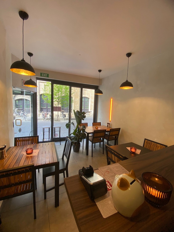 RESTOTIP. Thaison in Mechelen: waan je in Thailand in hartje Mechelen ...