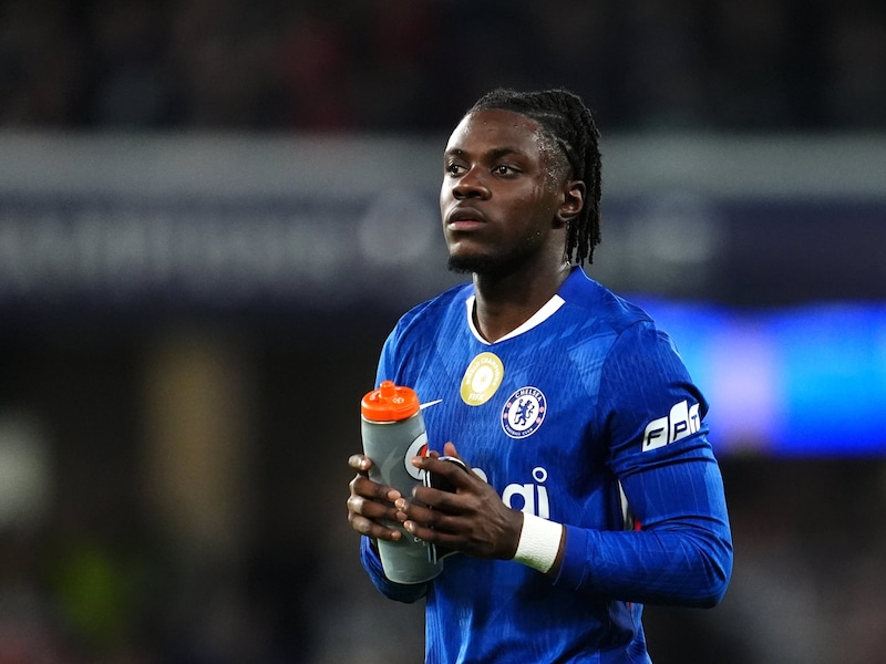 “Hij voelde iets aan de hamstring”: Roméo Lavia mist opnieuw een wedstrijd bij Chelsea met zoveelste (lichte?) blessure