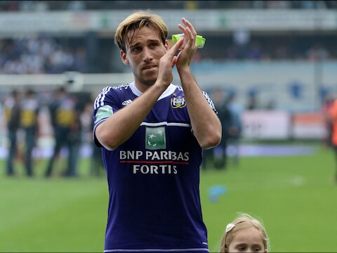 Biglia nam zondag met een doelpunt en titel afscheid van het Astridpark.