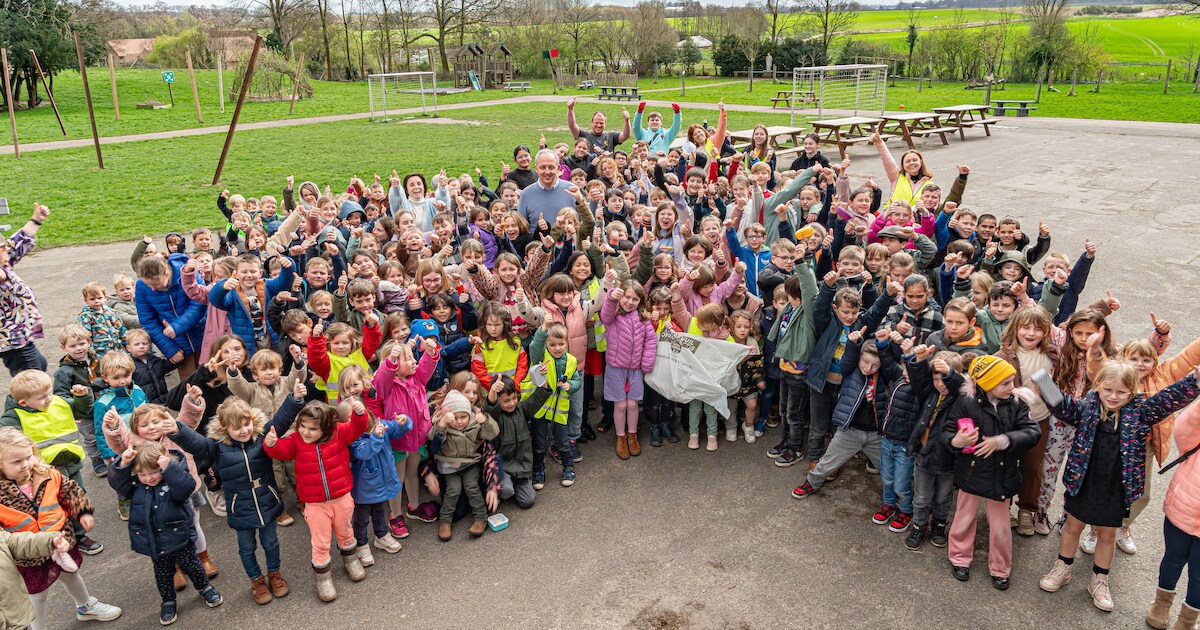 1.000 Truienaren zorgen mee voor propere straten tijdens Straat.net ...