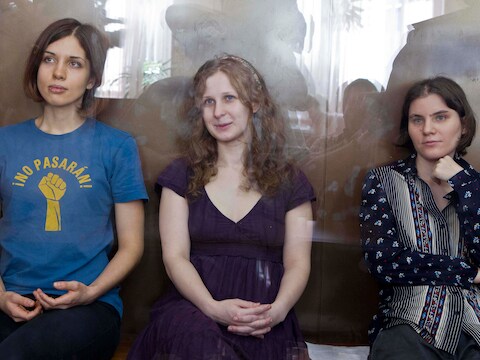 De leden van de punkgroep Pussy Riot
