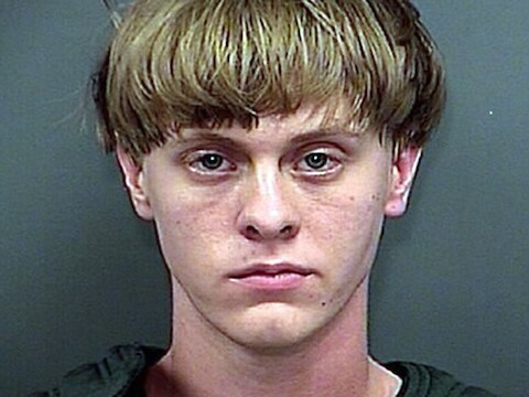 Volgens zijn omgeving had Dylann Roof de aanslag maanden tevoren gepland en wilde hij daarmee in de VS een rassenoorlog op gang trekken.