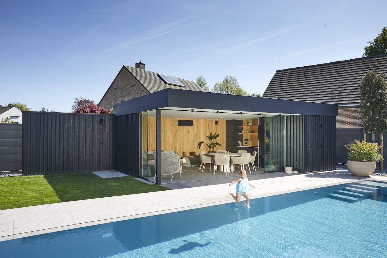 Eddy en Lieve investeerden 110.000 euro in hun nieuwe poolhouse: “Mijn ...