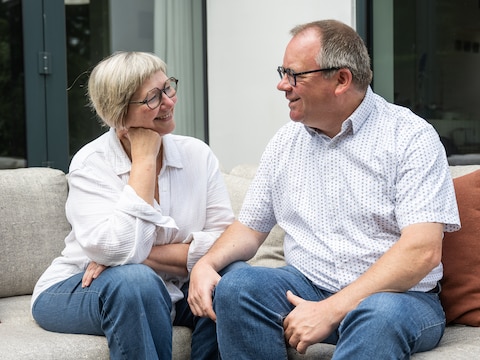 Cathérine Vandoorne en burgemeester Koen T’Sijen.