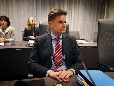 Rob Bats stapt op.