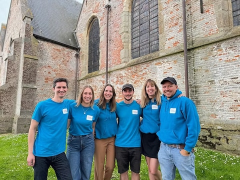 Het centrum van Pepingen maakt zich op voor een nieuw kermisweekend met muziek, animatie en activiteiten voor jong en oud.