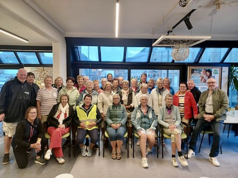 De deelnemers samen met schepen Michel Vincke.