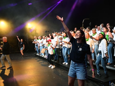 Leuven Zingt op de Oude Markt.