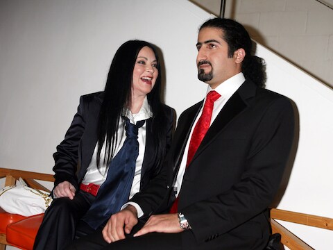 Omar bin Laden met zijn Britse vrouw Jane Felix-Browne.