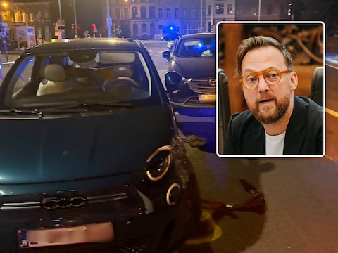 Het ongeval met de gestolen wagen gebeurde nabij het Dampoortstation in Gent. Inzetfoto: politiewoordvoerder Matto Langeraert.