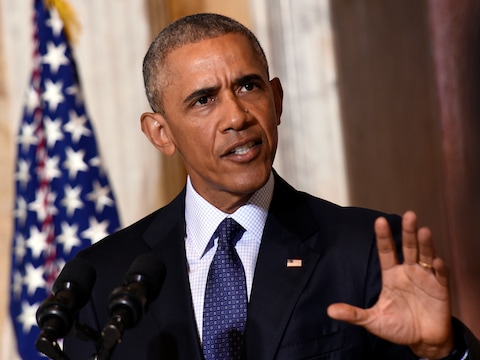 Obama roept de wetgevers op het verbod op de verkoop van aanvalswapens, zoals gold tussen 1994 en 2004, opnieuw in te voeren.