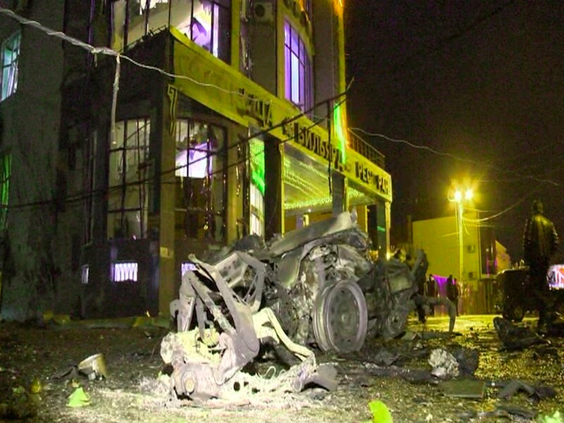 De ravage die de ontplofte bom aanrichtte in Dagestan.