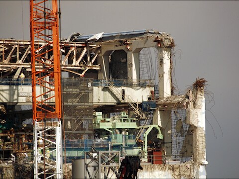 Duizendvijfhonderd staven splijtstof werden uit de zwaarbeschadigde reactor gehaald.