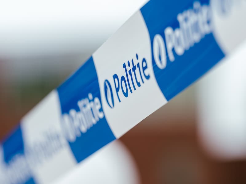 De politie heeft de Gaversesteenweg in één richting afgesloten.