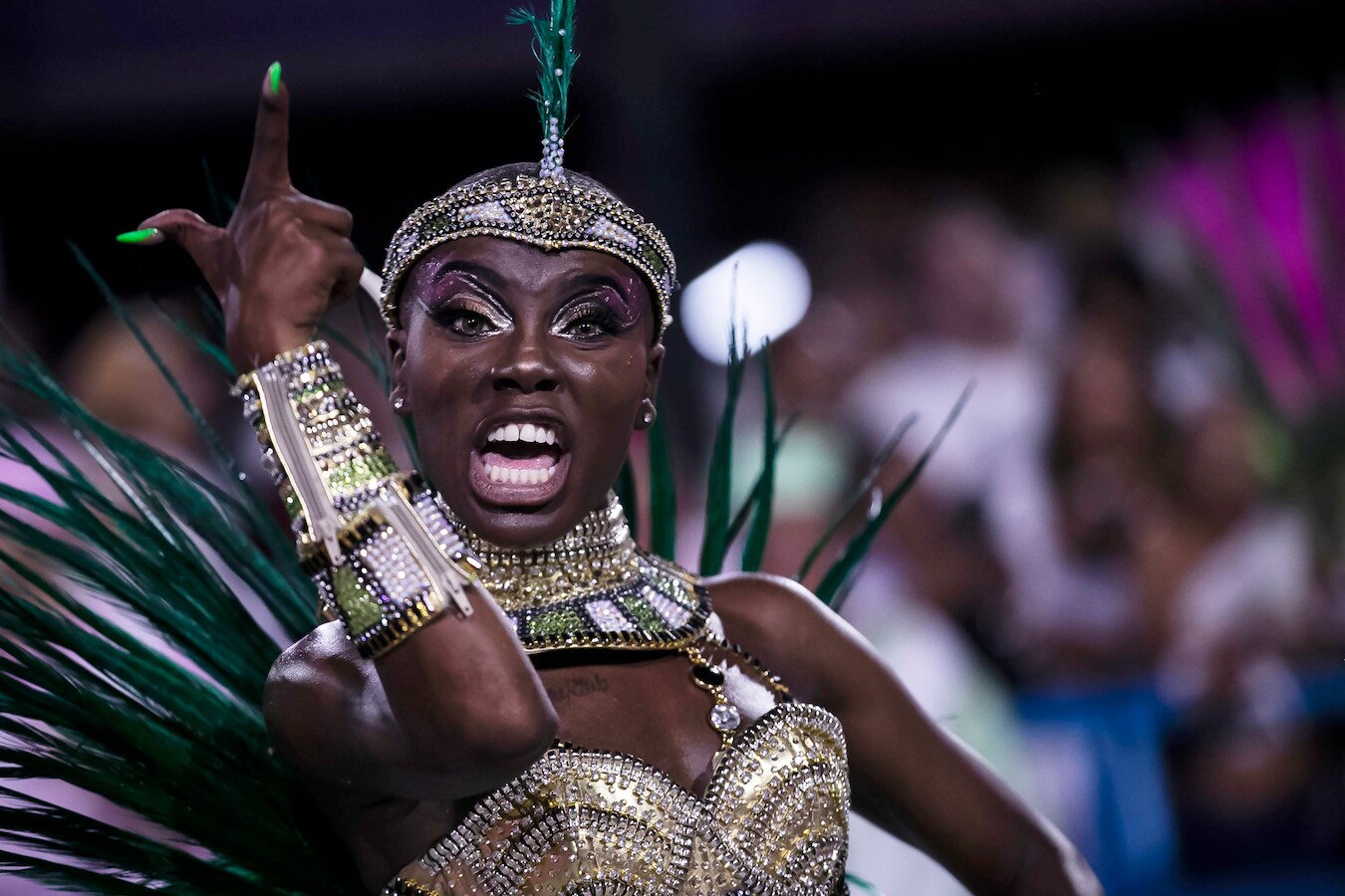 IN BEELD. Alle remmen weer los op carnaval Rio | Foto | hln.be