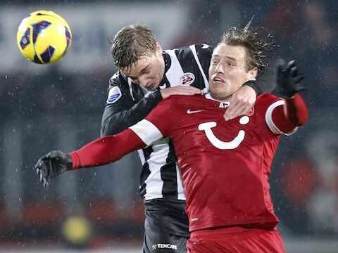 Deze Bulykin (rechts) kwam in het verleden ook nog even uit voor Anderlecht.