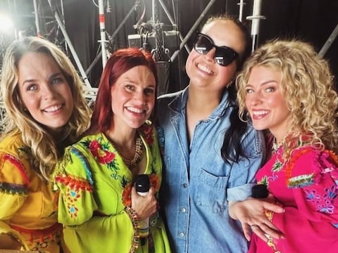 Marthe De Pillecyn supportert voor K3 op Rijvers