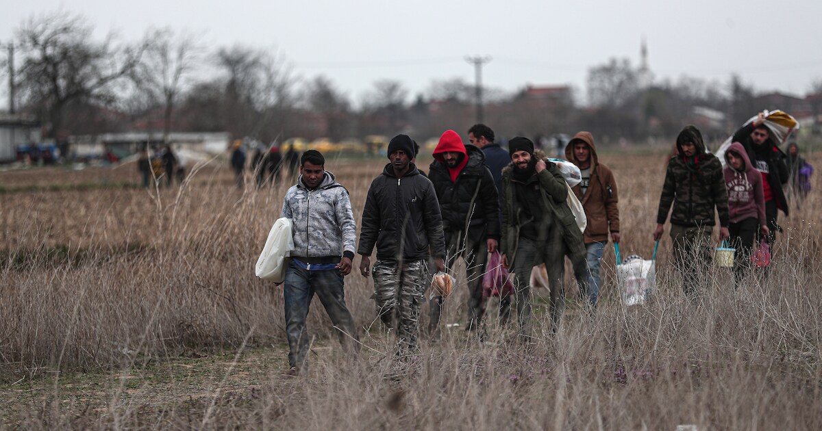 Meer dan 100 Syriërs keerden dit jaar vanuit België terug naar hun ...