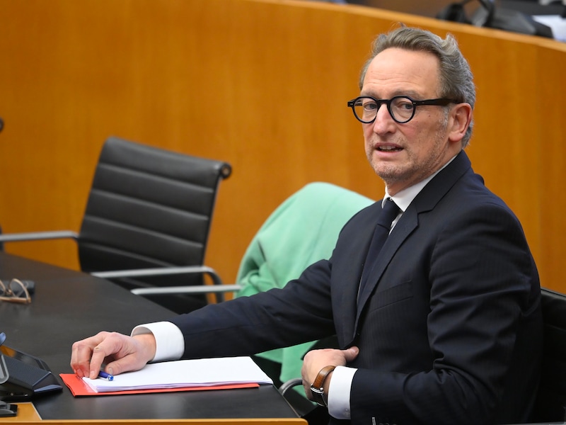 Minister-president Boris Dilliès