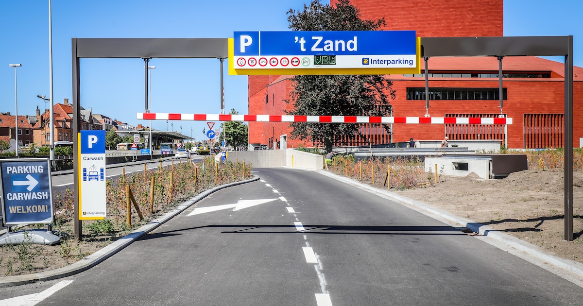 tunnels-onder-parking-t-zand-worden-gereinigd-in-nacht-van-27-en-28