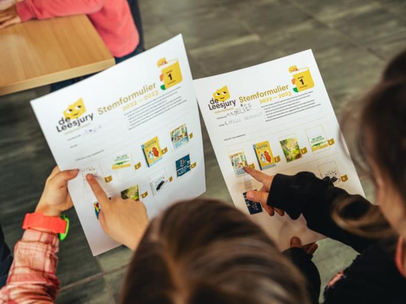 Bib Oud-Heverlee zoekt een begeleider voor de Leesjury: meld je nu aan