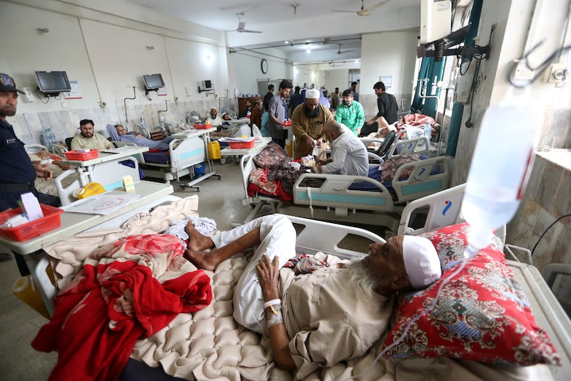 Patiënten met malaria in Peshawar, Pakistan. (24/04/26)