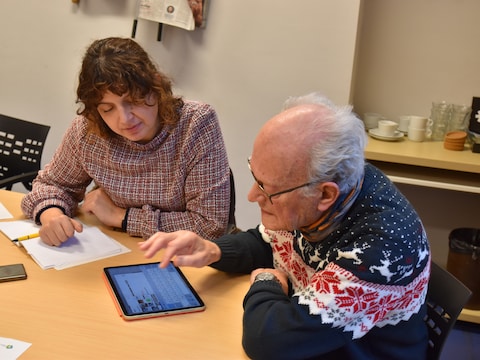 Digidokter helpt inwoners met computer en smartphone in Kampenhout
