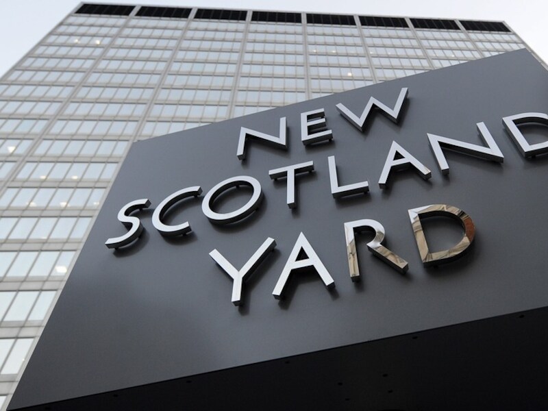 Het kantoor van New Scotland Yard (de volledige naam) in Londen.