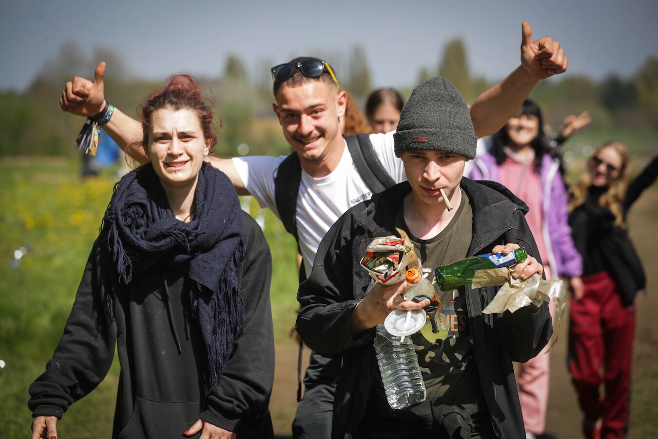 RECONSTRUC­TIE. Wij waren erbij op de illegale rave in Sint-Trui­den ...