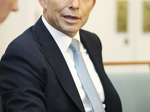 De nieuwe Australische premier Tony Abbott zei onlangs nog dat asielzoekers die per boot in Australië aankomen niet langer door het land ontvangen zullen worden.