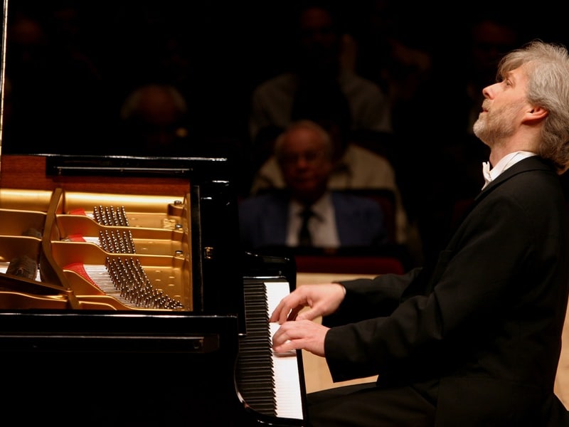 Krystian Zimerman in actie in 2005.