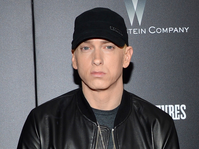 Eminem brengt onverwacht nieuw album uit