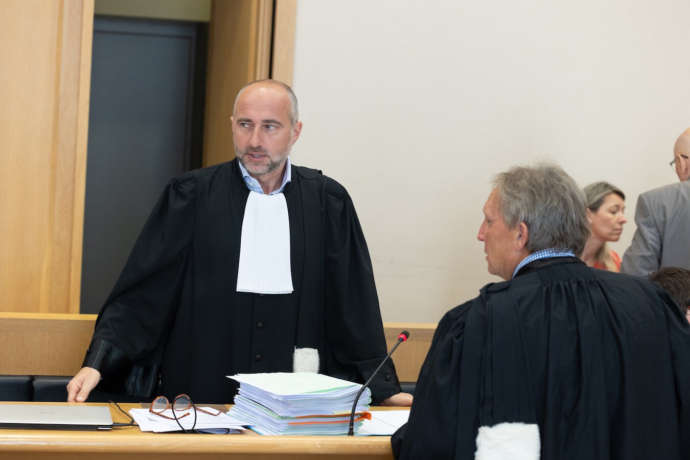 Na drie jaar volgt dan toch een bekentenis van bouwvakker Julius G. (47 ...