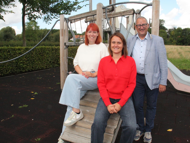 Eerst schoolgenoten, dan beide leerkracht en nu samen directeur: Manjana en Charlotte starten schooljaar als nieuw directieduo bij gemeentescholen Diksmuide