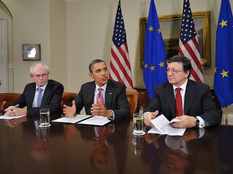 Herman Van Rompuy (L), Barack Obama (C) en Jose Manuel Barroso (R).
