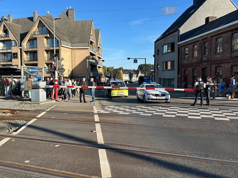 Het treinverkeer is verstoord in Herzele.