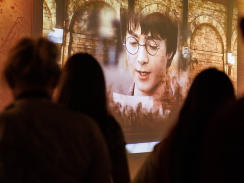 Het is vijfentwintig jaar geleden dat acteur Daniel Radcliffe zijn eerste brief voor Zweinstein kreeg. 