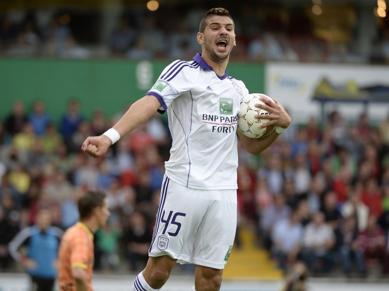 Kapitein en puntenkanon Aleksandar Mitrovic