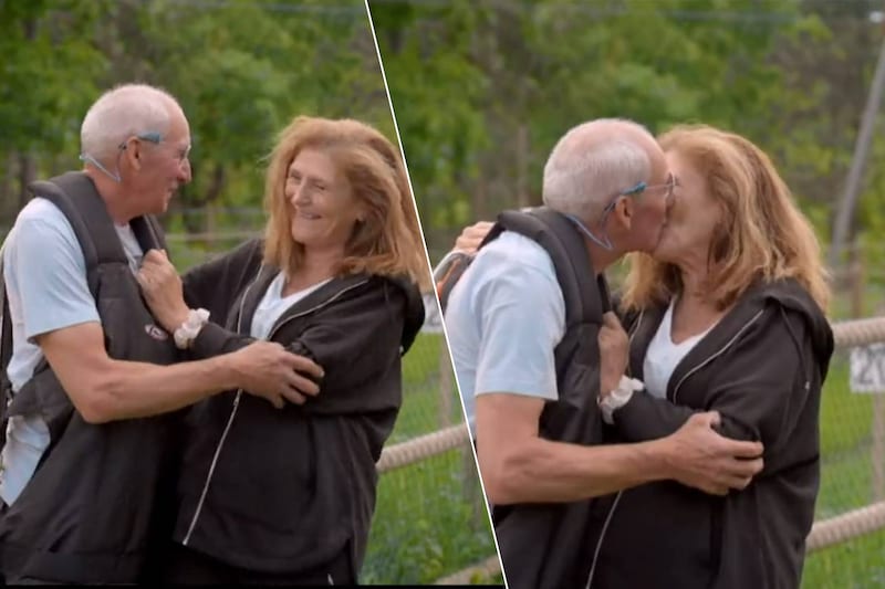 Eerste kus in 'Hotel romantiek', Rony ruilt Lucy in voor Sonia: “Mijn sexy  pyjama gaat mee” | TV | HLN.be