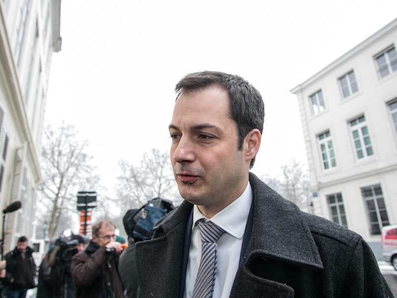Alexander De Croo: "We moeten maximaal investeren in tewerkstelling."