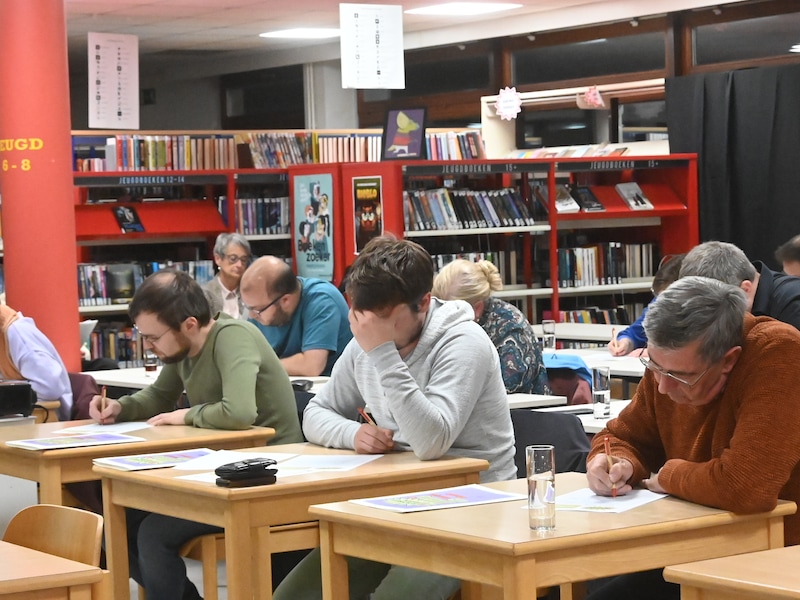 Duizenden deelnemers nemen het tegen elkaar op tijdens De Schrijfwijzen: ook Aartselaar doet mee