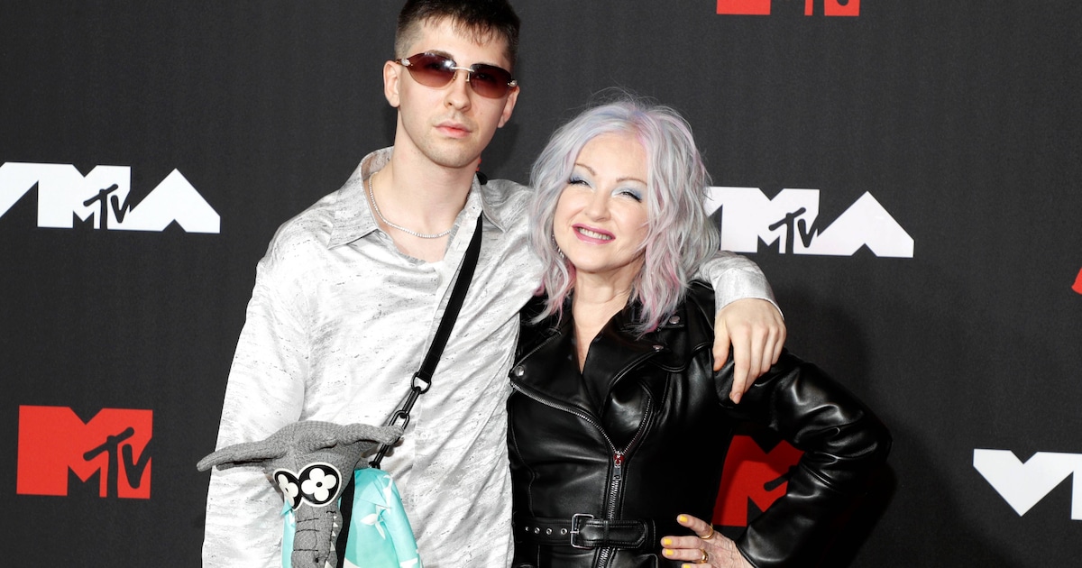 Zoon van zangeres Cyndi Lauper opgepakt voor wapenbezit | Showbizz | HLN.be